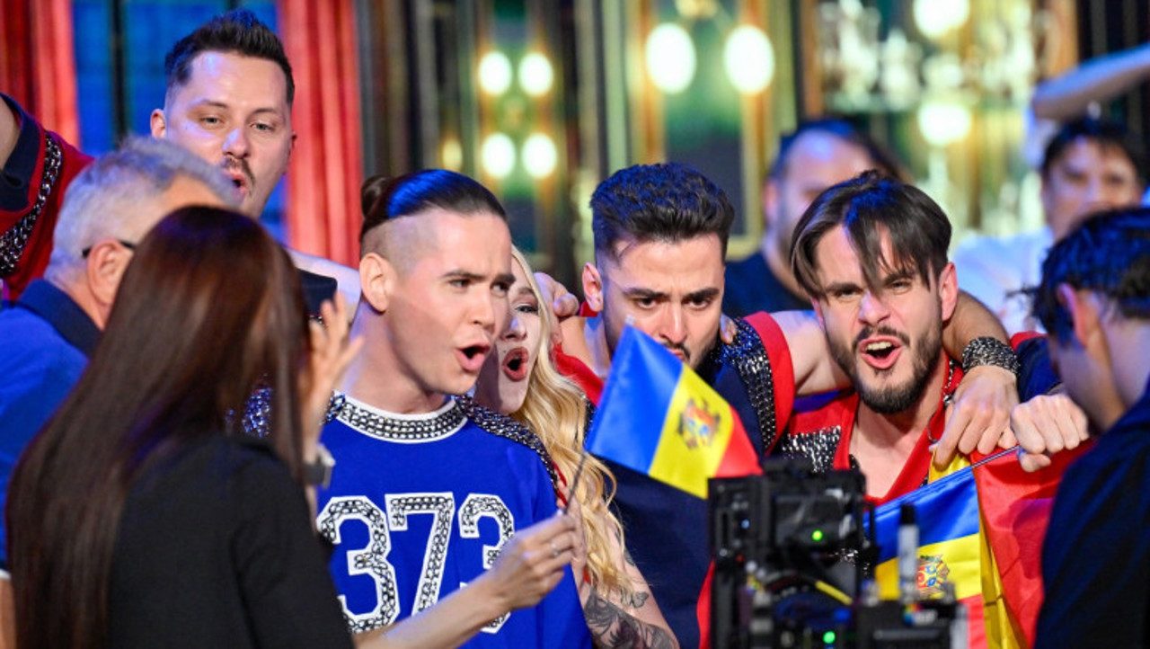 „Îmi fac bagajele și mă mut în Moldova!”: Europa, cucerită de Satoshi după calificarea în finala Eurovision 2026 „Îmi fac bagajele și mă mut în Moldova!”: Europa, cucerită de Satoshi după calificarea în finala Eurovision 2026