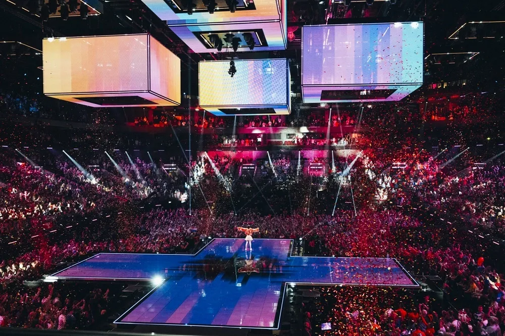 Mai multe repetiţii închise şi mai puţine zone de filmare: modificările anunţate de organizatorii Eurovision Song Contest 2025 Mai multe repetiţii închise şi mai puţine zone de filmare: modificările anunţate de organizatorii Eurovision Song Contest 2025